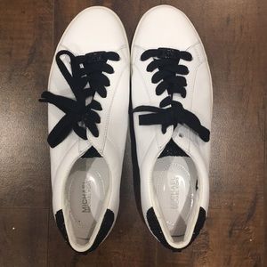 Michael Kors Irving Lace-up Sneaker